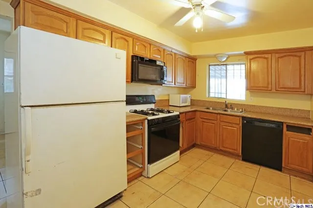 3239 Betty Drive, El Sereno, California 90032