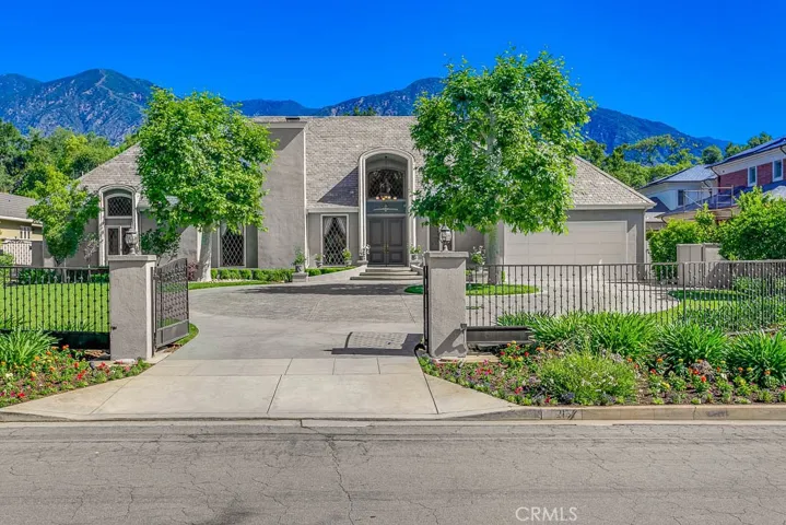 215 Hacienda Drive, Arcadia, California 91006