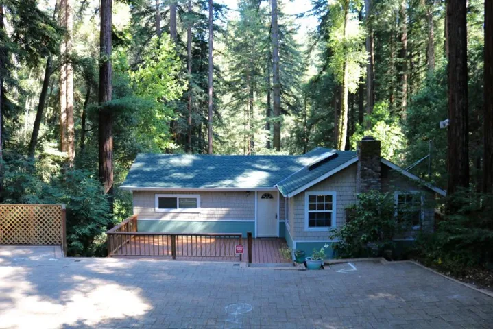 415 Gold Avenue, Felton, California 95018