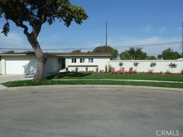 2771 Senasac Avenue, Long Beach, California 90815