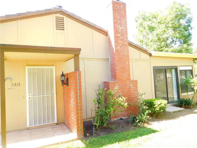 3315 San Amadeo S D, Laguna Woods, California 92637
