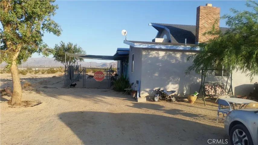 3935 Desert Heights Drive, 29 Palms, California 92277