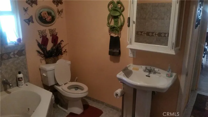 3935 Desert Heights Drive, 29 Palms, California 92277