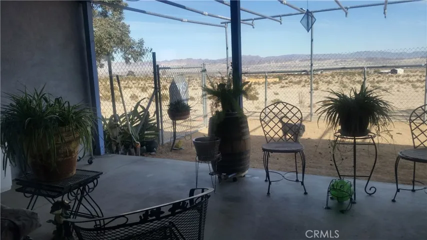 3935 Desert Heights Drive, 29 Palms, California 92277