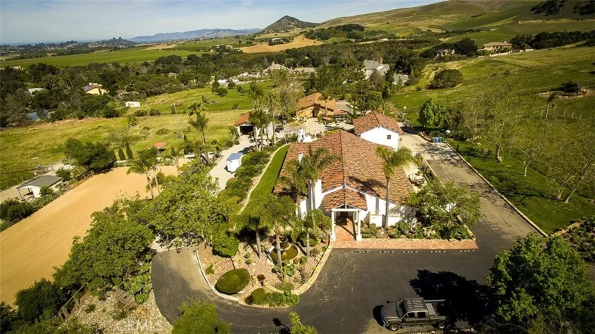 435 Rim Rock Road, Nipomo, California 93444