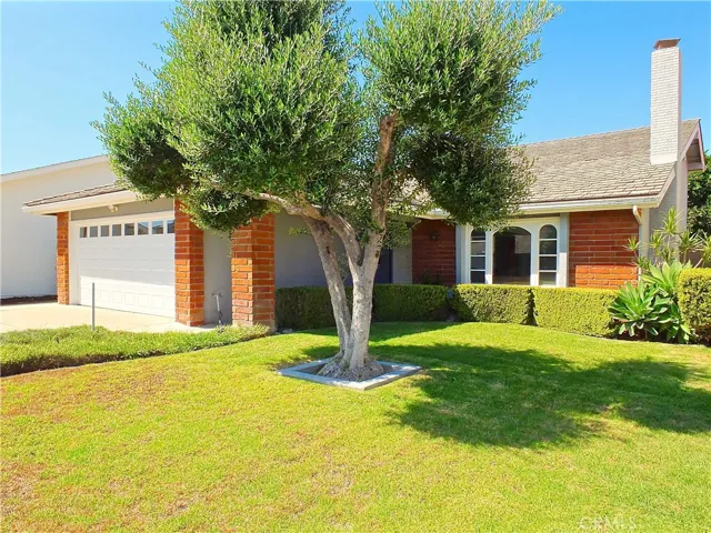 10663 El Adelante Avenue, Fountain Valley, California 92708