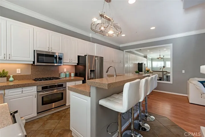 219 Montana Del Lago Drive, Rancho Santa Margarita, California 92688