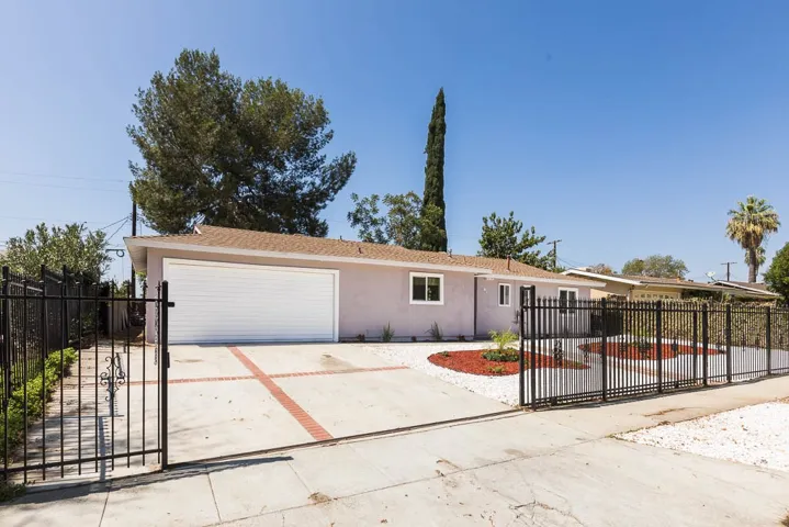 11223 Cometa Avenue, Pacoima, California 91331