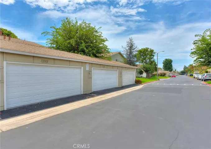 11960 Gloxinia Avenue, Fountain Valley, California 92708