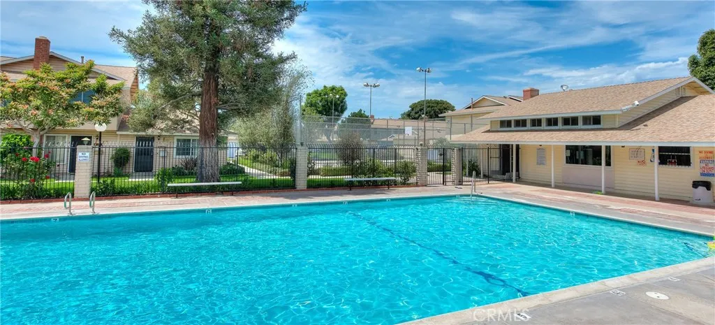 11960 Gloxinia Avenue, Fountain Valley, California 92708
