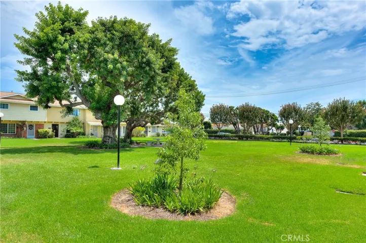 11960 Gloxinia Avenue, Fountain Valley, California 92708