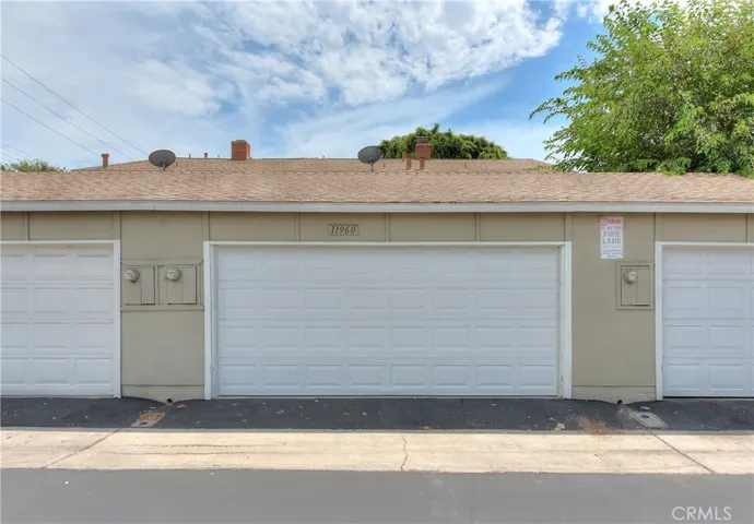 11960 Gloxinia Avenue, Fountain Valley, California 92708