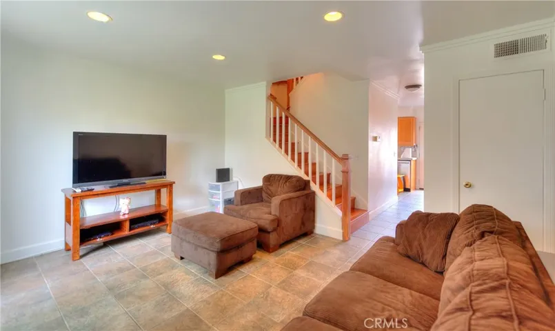 11960 Gloxinia Avenue, Fountain Valley, California 92708