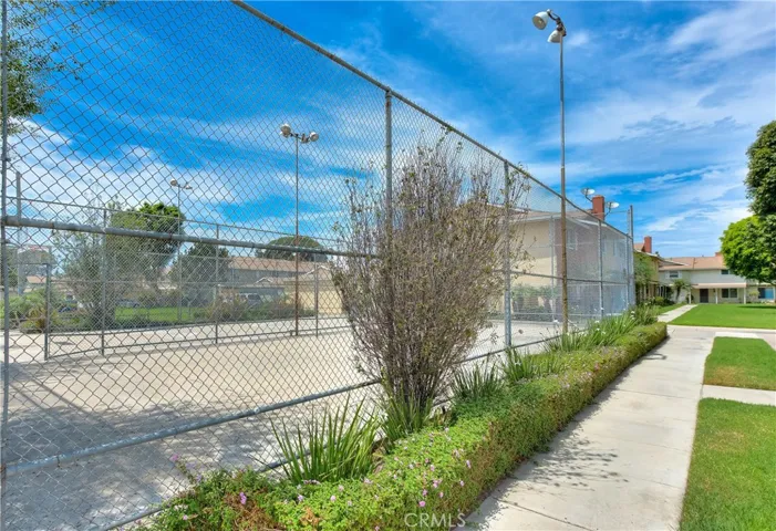 11960 Gloxinia Avenue, Fountain Valley, California 92708
