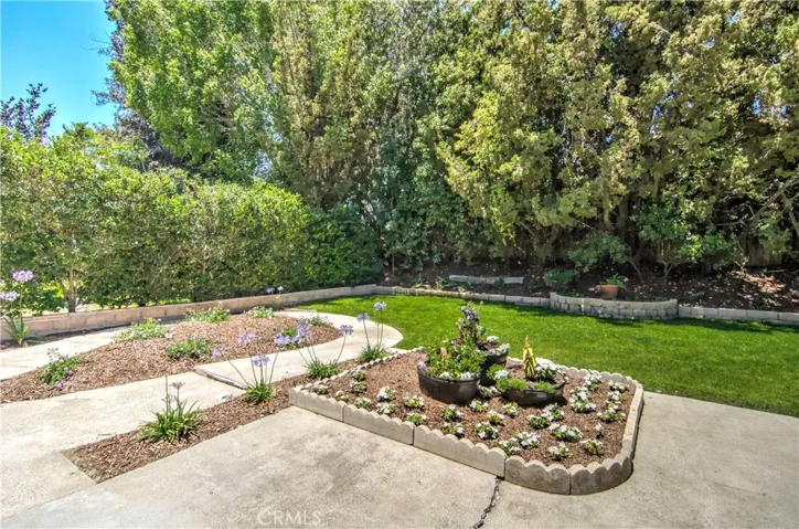 Plenty of space to create your dream back yard.