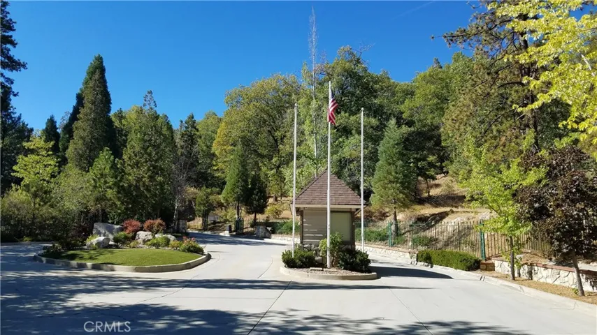0 N Bay Road, Lake Arrowhead, California 92352