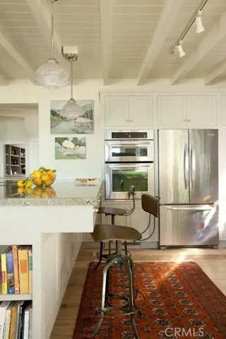 31182 Monterey Street, Laguna Beach, California 92651