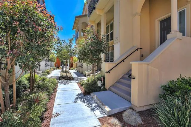 192 Currlin Circle, Milpitas, California 95035