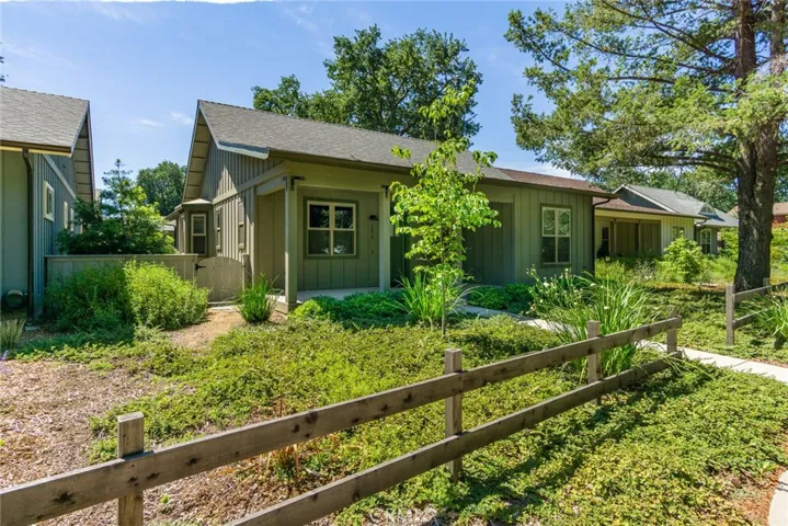 1979 E 8th Street, Chico, California 95928