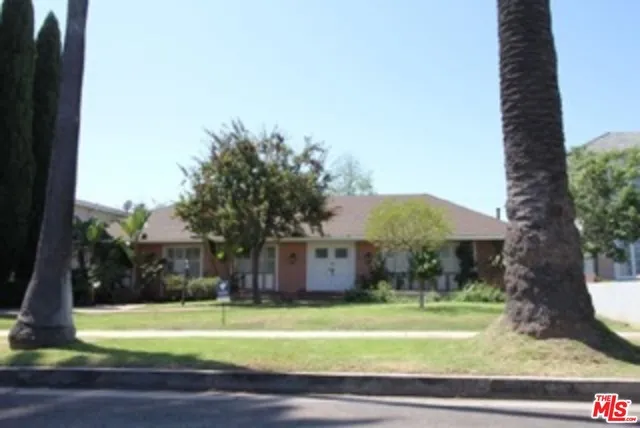 513 N Bedford Drive, Beverly Hills, California 90210