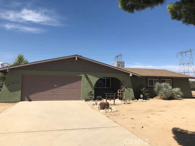 17764 Seaforth Street, Hesperia, California 92345