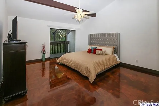 Bedroom #1 - Master (upstairs)
