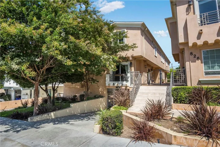 826 Main Street 2, El Segundo, California 90245