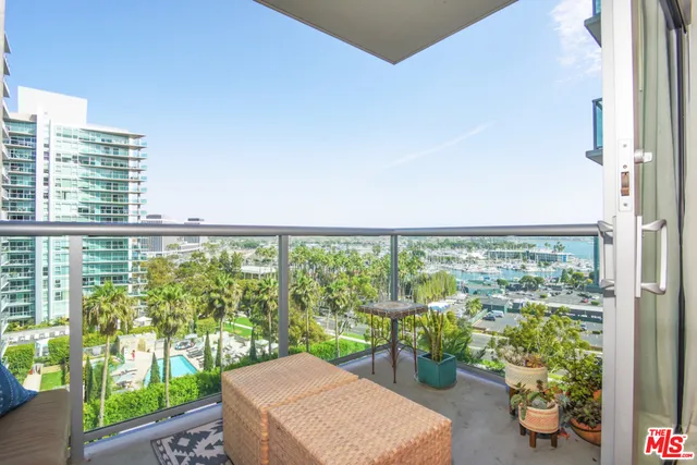 13700 Marina Pointe Drive 1030, Marina Del Rey, California 90292