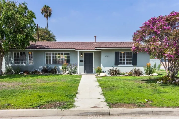 1303 Fairlee Avenue, Duarte, California 91010