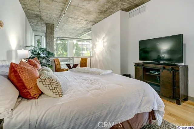 840 E Green Street 304, Pasadena, California 91101