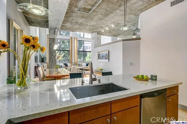 840 E Green Street 304, Pasadena, California 91101