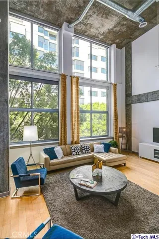 840 E Green Street 304, Pasadena, California 91101
