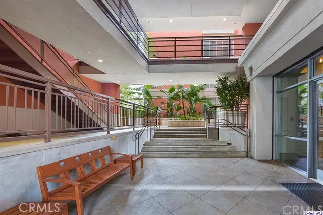 840 E Green Street 304, Pasadena, California 91101