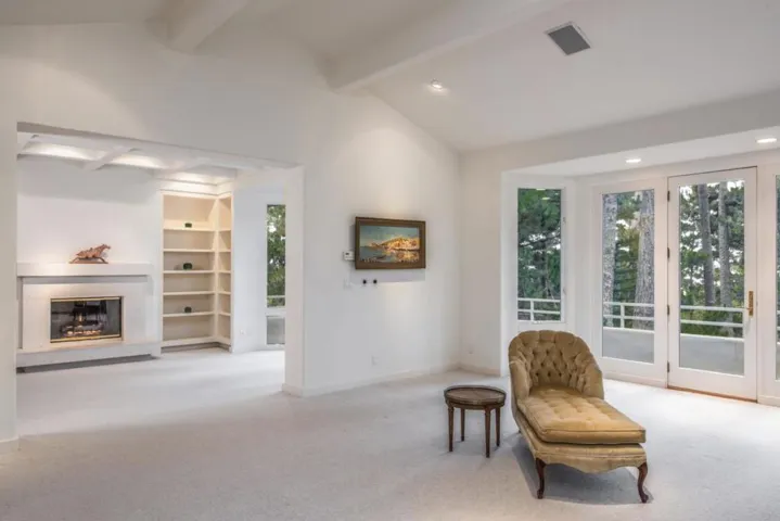 4043 Costado Road, Pebble Beach, California 93953