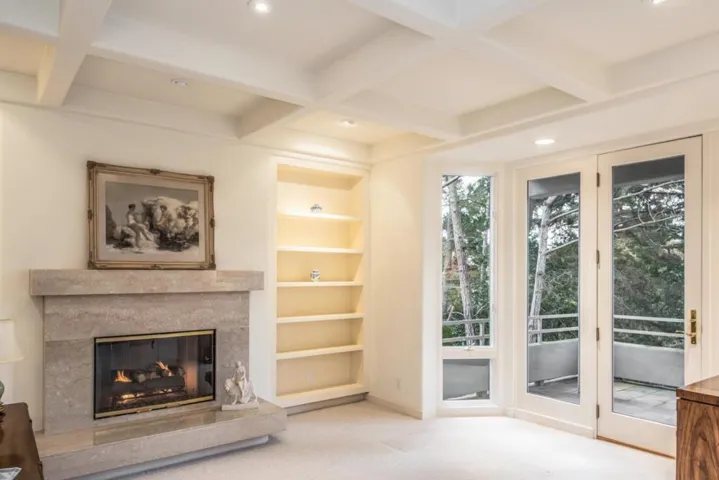 4043 Costado Road, Pebble Beach, California 93953