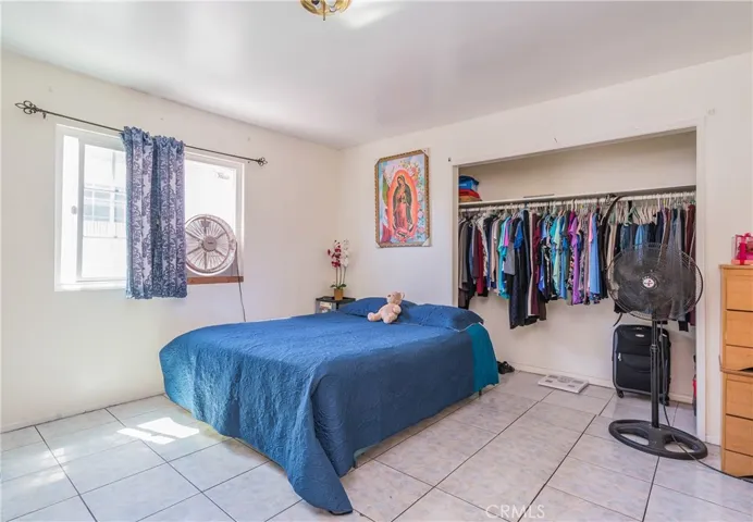 8442 San Luis Ave, South Gate, California 90280