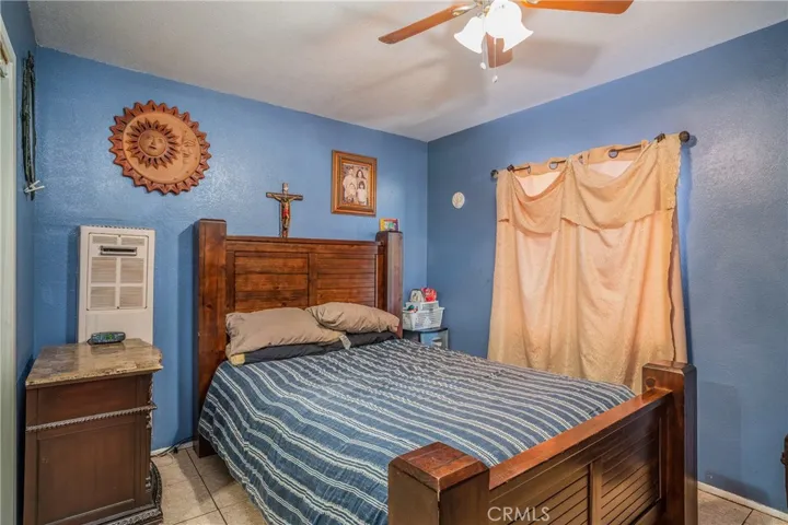 8442 San Luis Ave, South Gate, California 90280