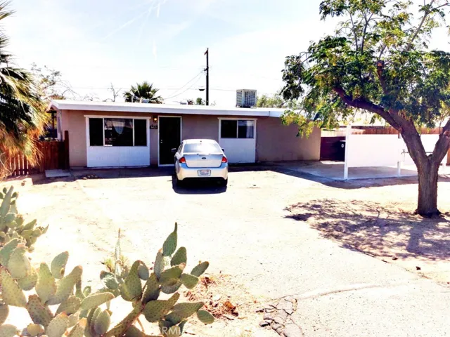 5421 Abronia Avenue, 29 Palms, California 92277