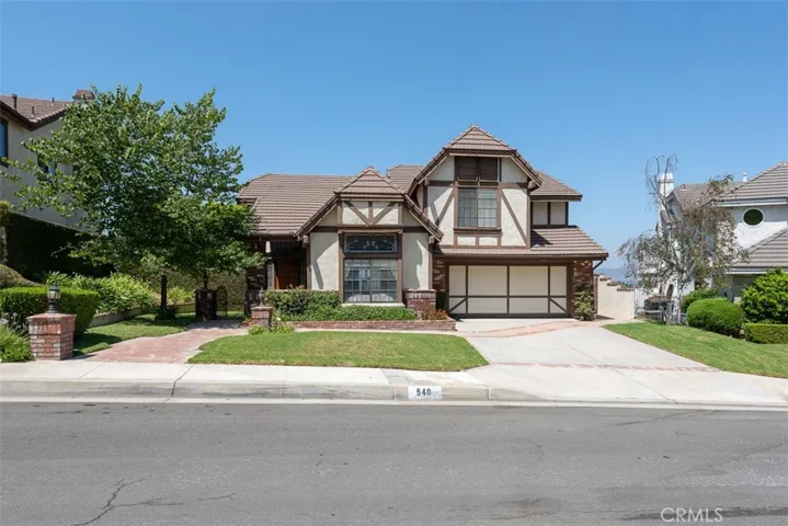 540 S Londerry Lane, Anaheim Hills, California 92807
