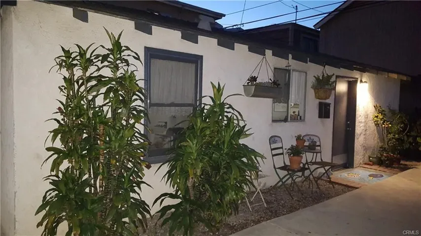 223 1/2 32nd Street A, Newport Beach, California 92663