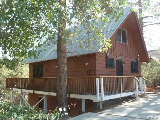 1010 Fenway Drive, Big Bear, California 92314