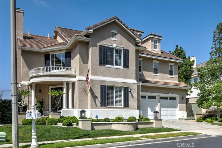 Beautiful Stone Ridge Home has great curb appeal!