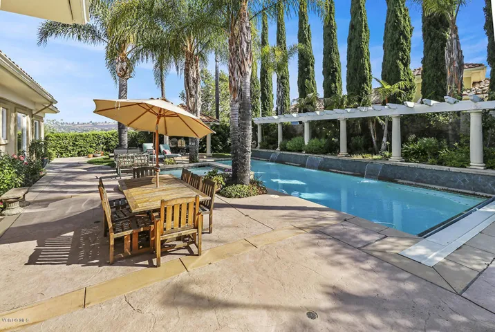 oBackyard and Pool4