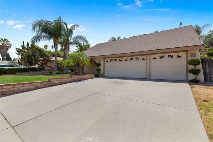 2870 Gibson Street, Riverside, California 92503