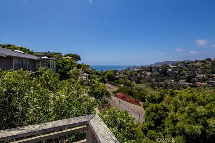 1036 Van Dyke Drive, Laguna Beach, California 92651