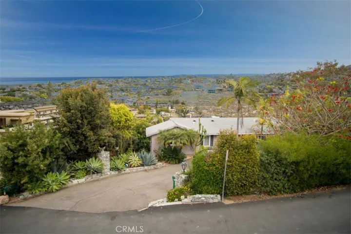1036 Van Dyke Drive, Laguna Beach, California 92651