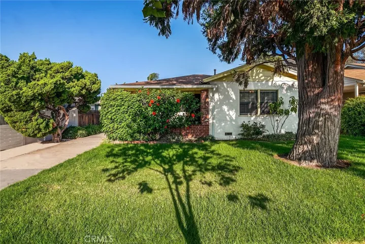 25308 Woodward Avenue, Lomita, California 90717