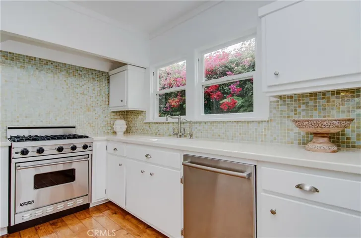 1213 Ocean Avenue, Seal Beach, California 90740