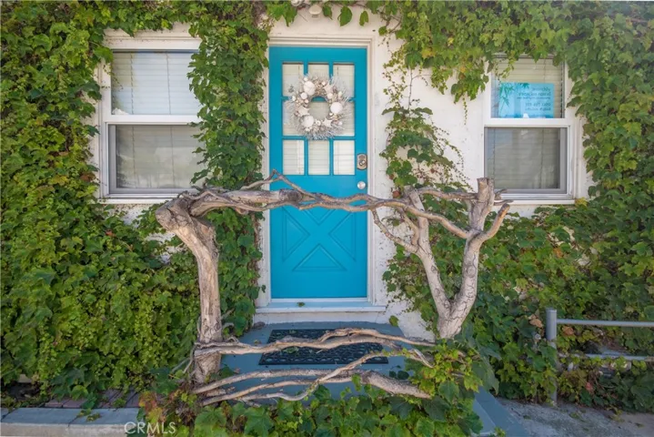 1213 Ocean Avenue, Seal Beach, California 90740