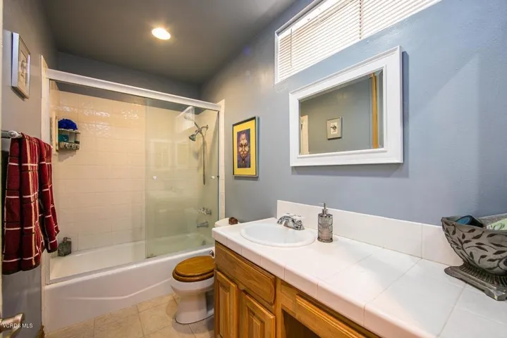 Bathroom-9